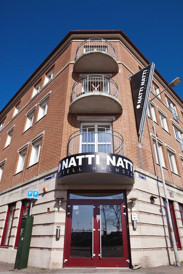 Hotell Natti Natti Хальмстад Экстерьер фото